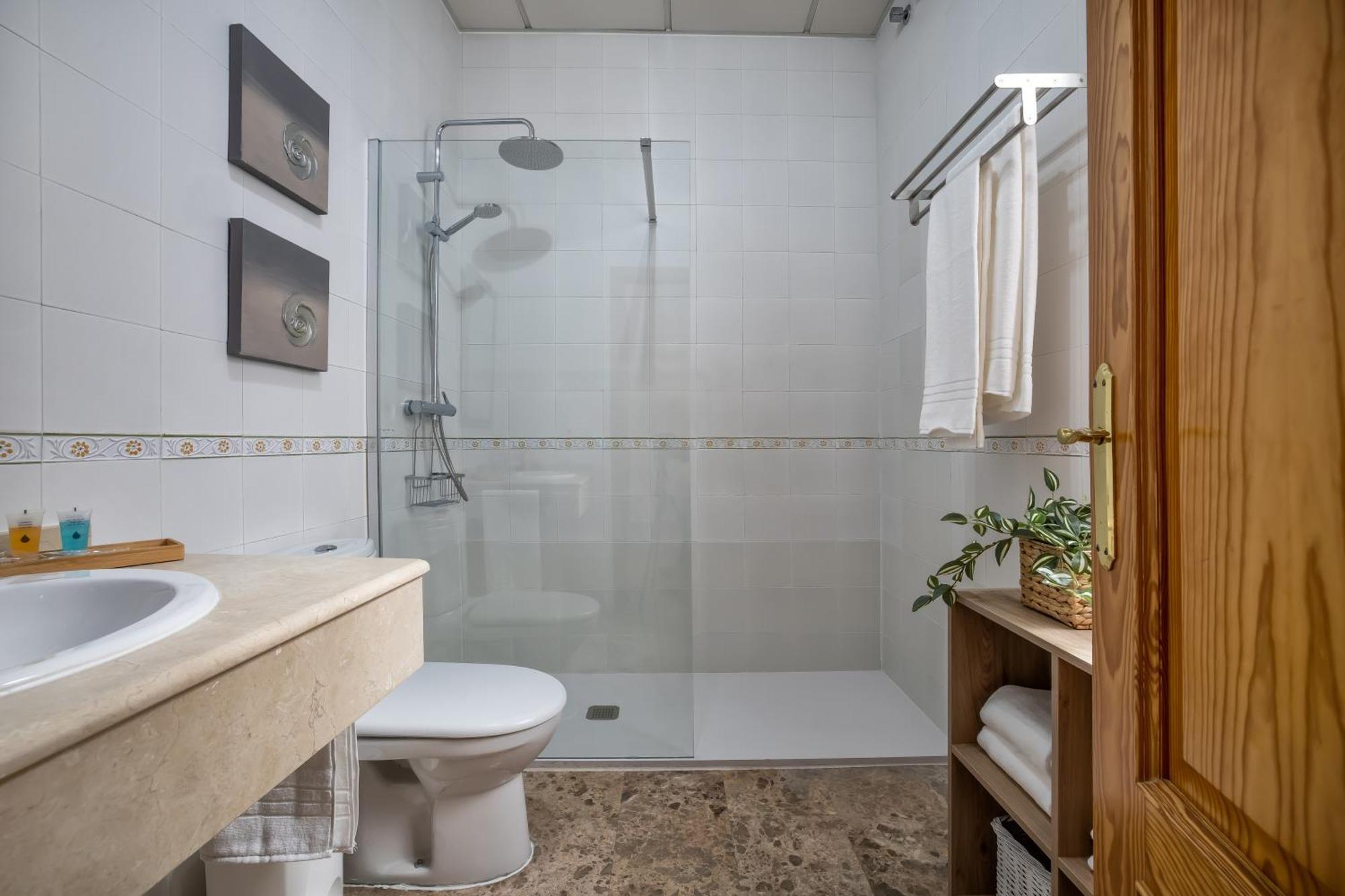 Kurtuba Suites Córdoba Buitenkant foto